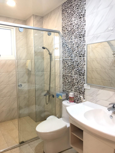Bathroom 2, Fong Sin Zih BnB, Penghu