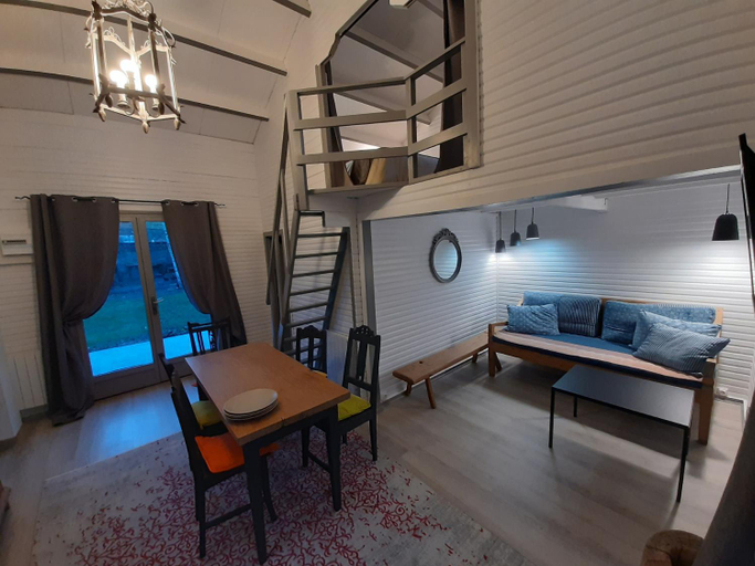 Bedroom 2, lodge, Yonne