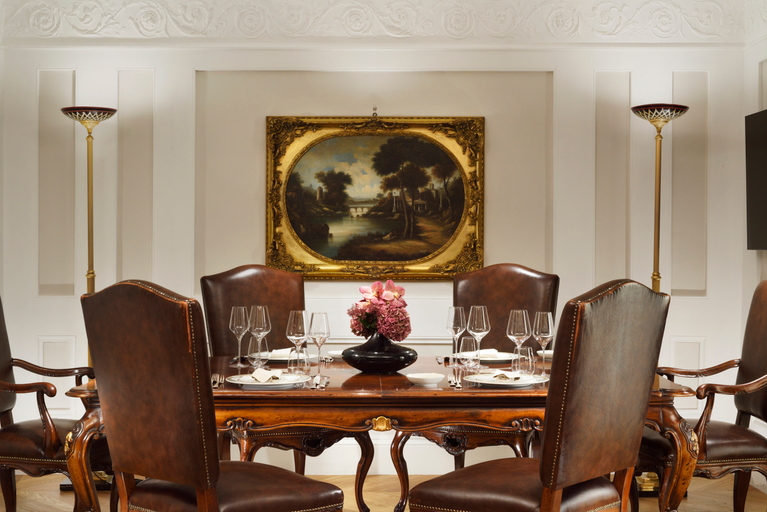 Dining Room 9