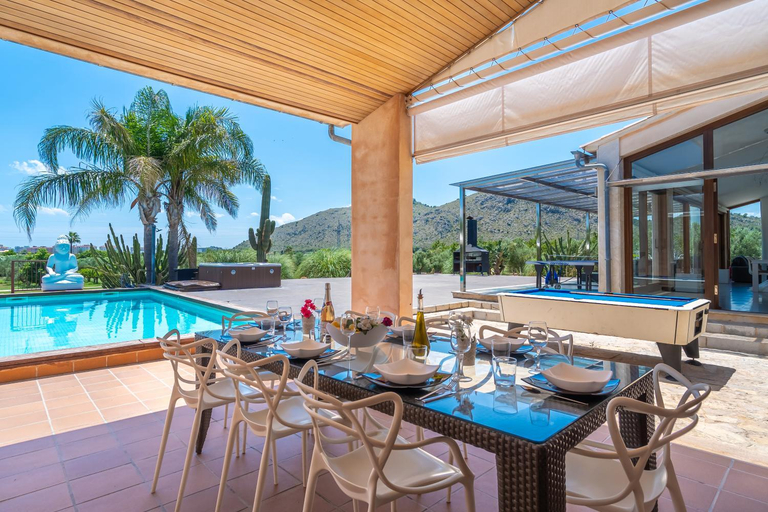 Food & Drinks 5, C313 Can Oliva by Mallorca Villa Selection, Baleares