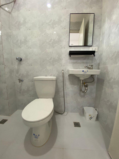 Bedroom 2, Private room near De La Salle Dasmarinas, Dasmariñas