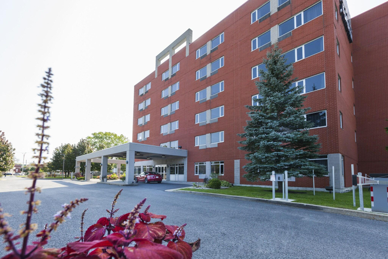 Exterior & Views 2, Hôtel Le Dauphin Montréal - Longueuil, Champlain