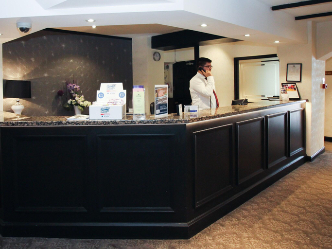 Public Area 3, The Holt Hotel, Oxfordshire