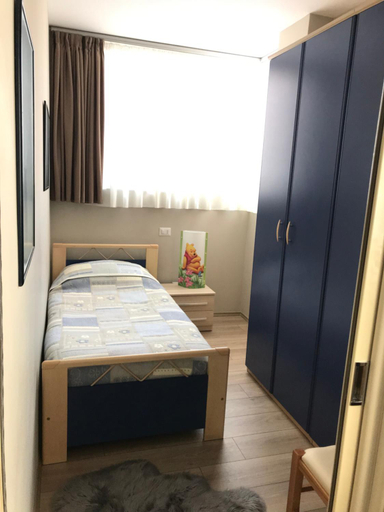 Others 4, Home away from Home Apartment, Durrësit