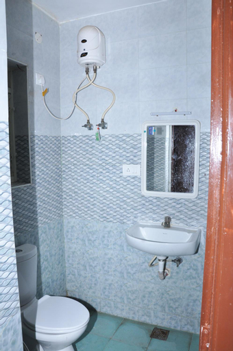 Bathroom 8