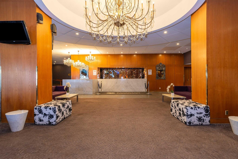 Public Area 2, Sandman Signature Edmonton Downtown Hotel, Division No. 11