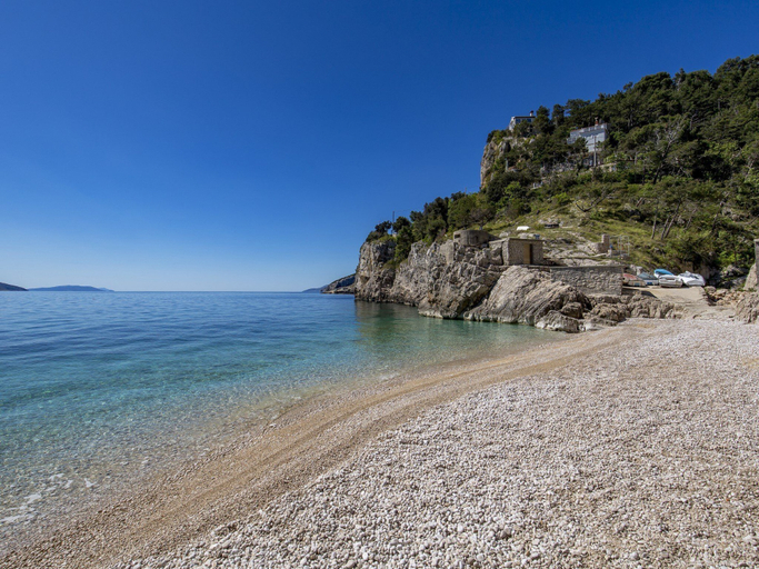 Others 4, Charming Brsec Apartment With Shared Pool, Mošćenička Draga