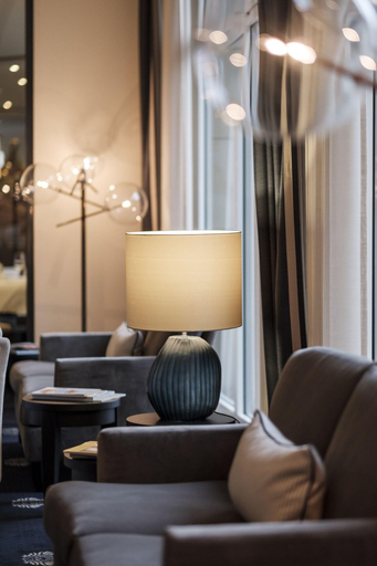 Public Area 3, Hotel Vier Jahreszeiten Starnberg, Starnberg