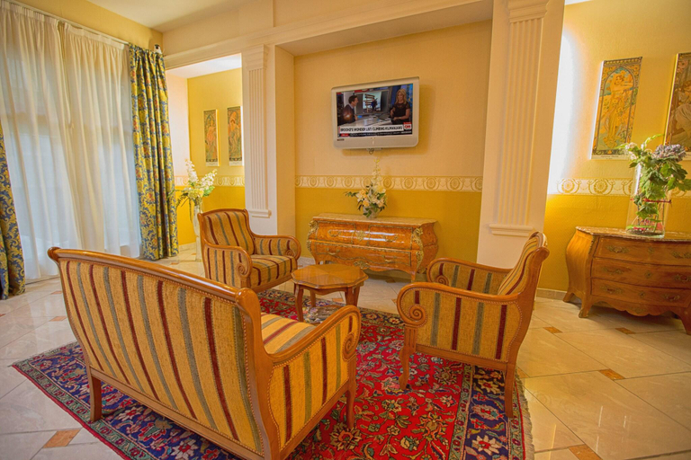 Public Area 2, Hotel Tyl, Praha 2