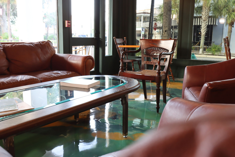 Others 5, The Roanoke Hotel, Highlands