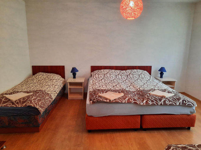 3, Bajam Apartments