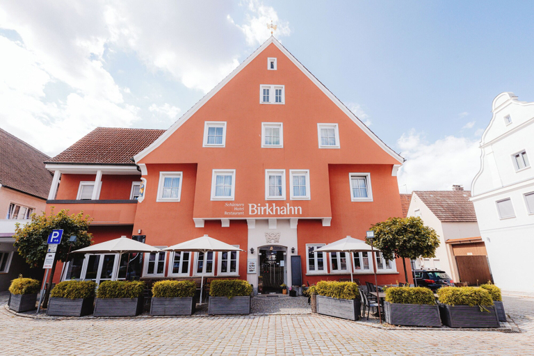 Exterior & Views 2, Schieners Hotel und Apfelhof, Donau-Ries