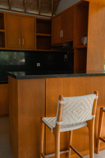 Dining Room 15