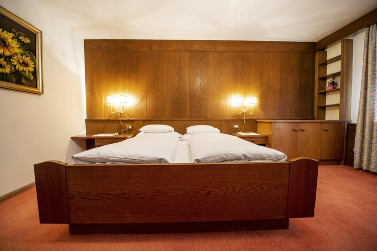 Facilities 3, Apartments Meisules, Bolzano