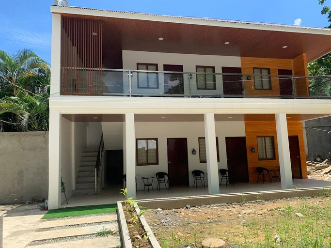 Exterior 6