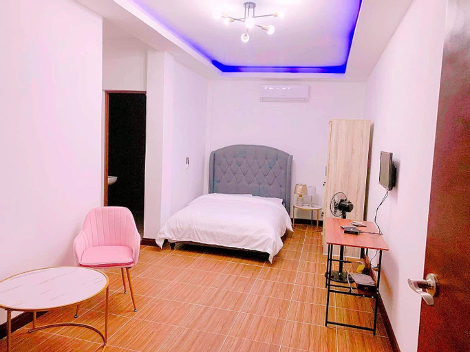 Bedroom 12