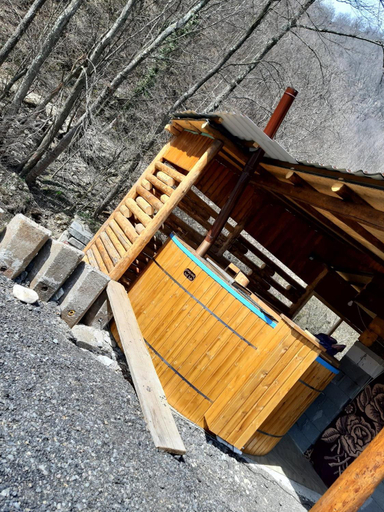 Others 3, Pensiunea Casa Transalpina, Sugag