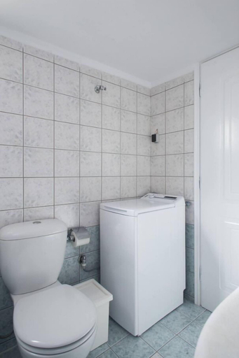 Bathroom 3, Neos Kosmos 1Bd Apt with Stunning Views, Attica
