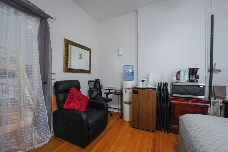 Others 4, The Bergen Nest 2BR, North Bergen