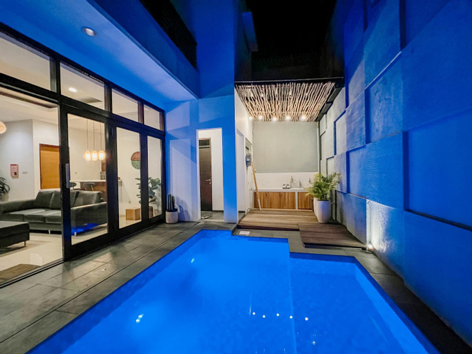 Swimming Pool 6