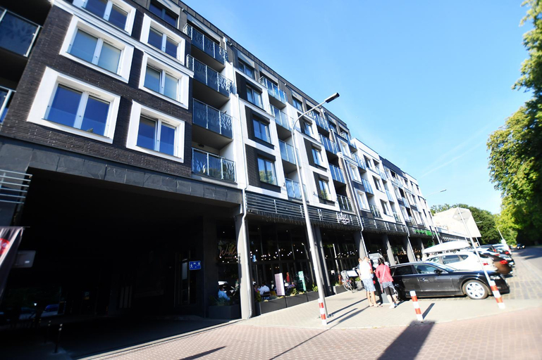 Others 5, NADMORSKIE TARASY Navigator baseny sauna, silownia gratis, Kołobrzeg