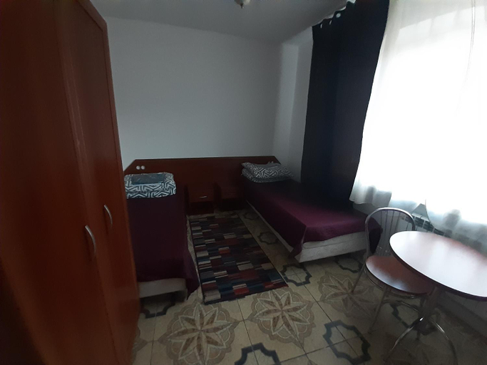 Others 5, OSRODEK WYPOCZYNKOWY MAZOWSZE W KARPACZ, Jelenia Góra
