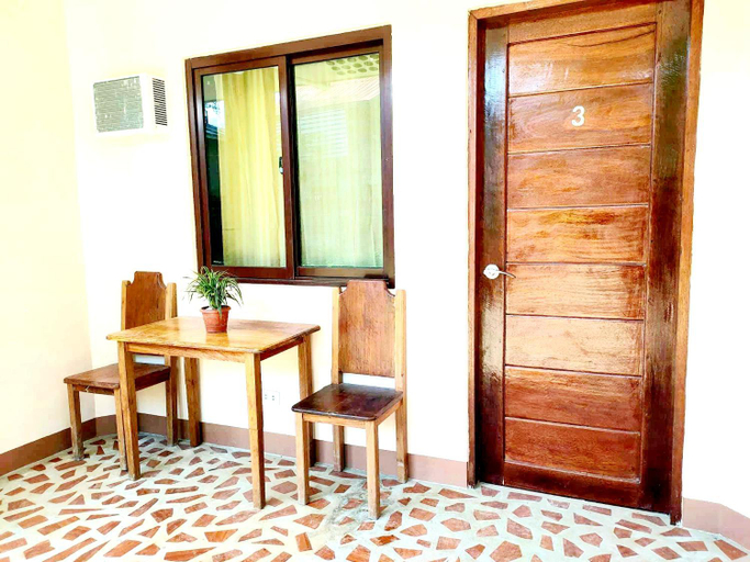 Others 2, Two Season Tourist Inn, San Vicente