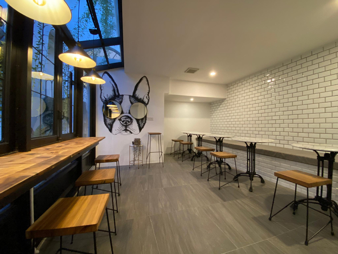 Restaurant 5