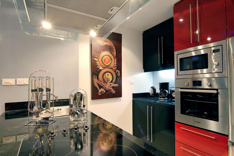 Dining Room 4