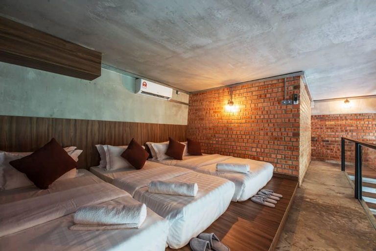 Bedroom 6