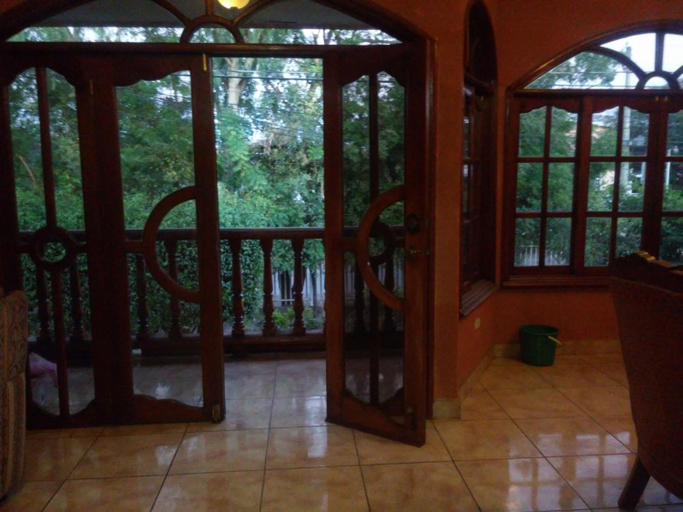Others 5, Casa MONTOCO 114, Managua