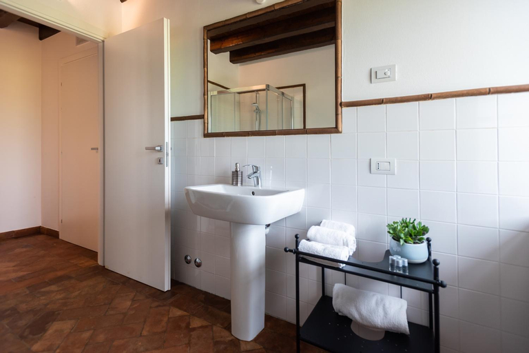 Bedroom 2, Al Pompiere - Wine and rooms, Gorizia