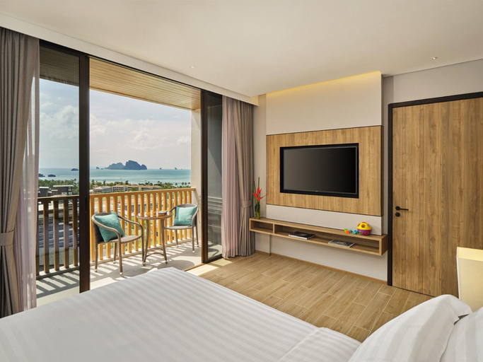 Bedroom 13