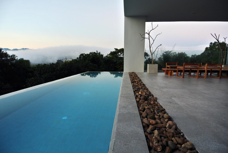Luxury Private Pool villa with 3beds in SaiYok., Sai Yok