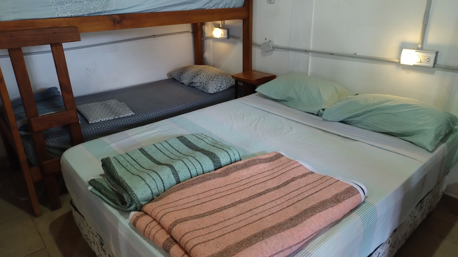 Bedroom, Hostel Piltri, Bariloche