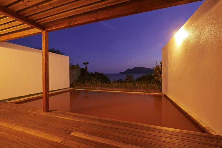 Sport & Beauty 2, The Scene, Setouchi