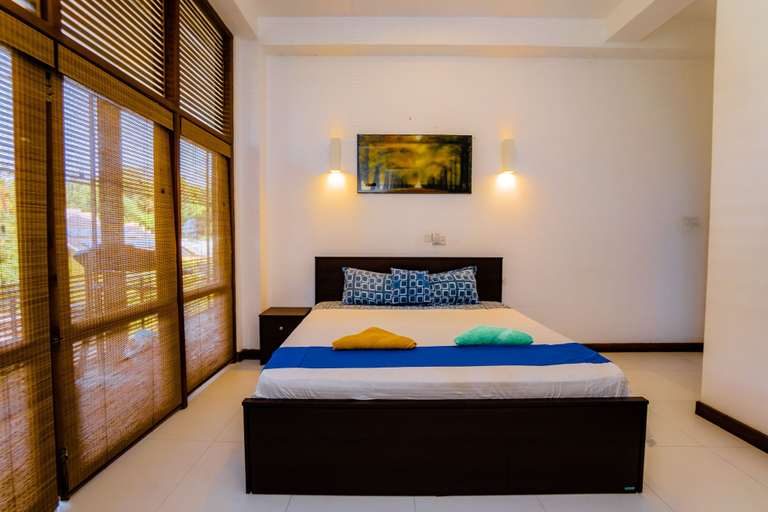 Bedroom 2, White House 101, Galle Four Gravets