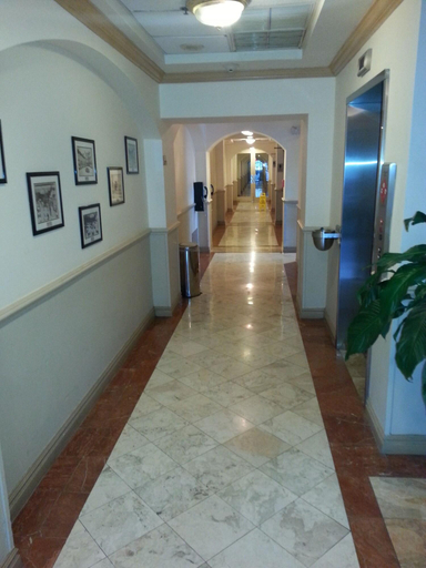 Public Area 3, Chateaubleau Hotel, Miami-Dade