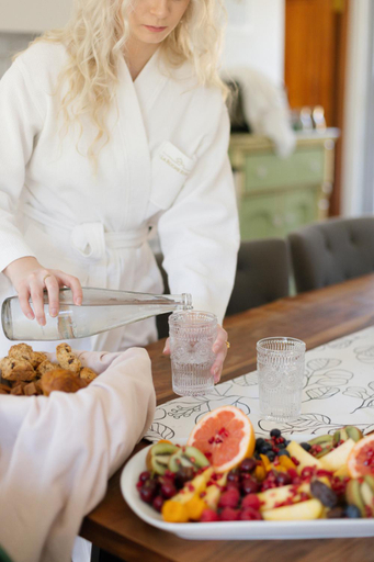 Food & Drinks 4, La Roche Estate, Cape Winelands