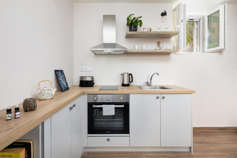 Kitchen 3, Kamara Old Town Studios, Ionian Islands