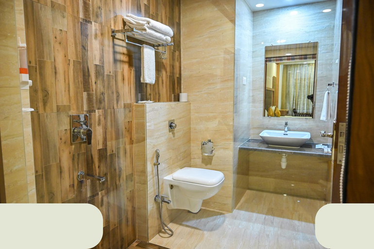 Bathroom 9