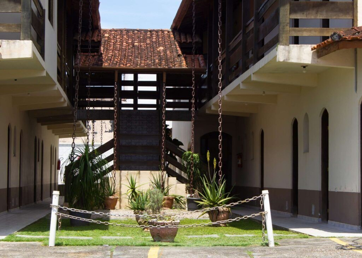Exterior & Views 2, Pousada Yurgs, Caraguatatuba
