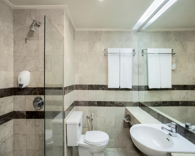 Bathroom 11