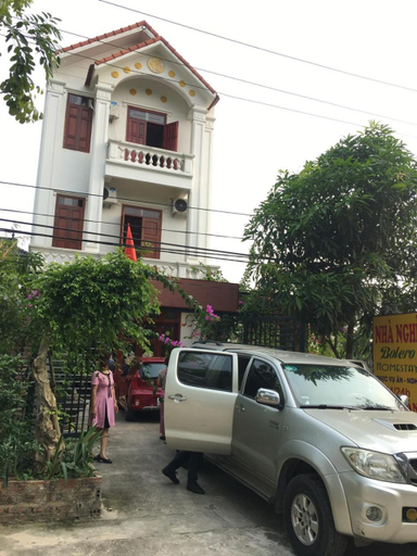 Others 2, Nha nghi Bolero, Hoa Lư