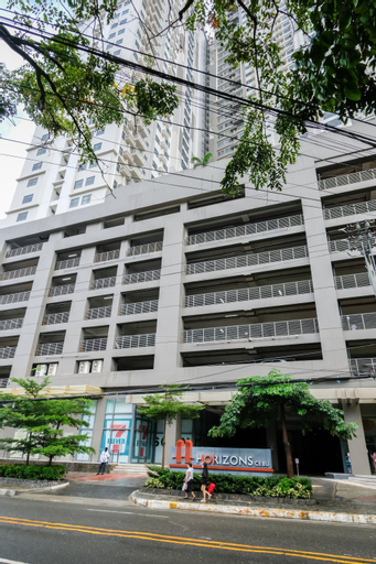 Exterior 15