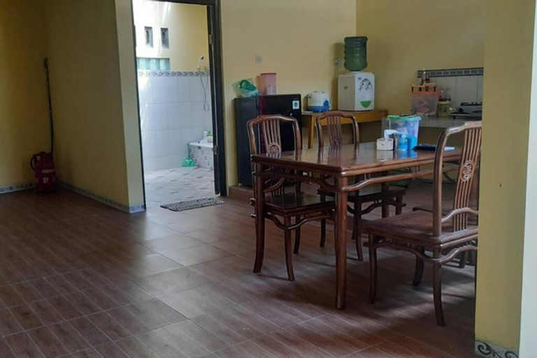 Dining Room 5