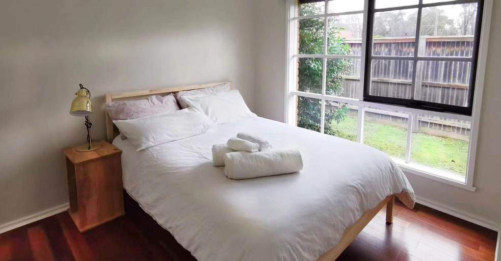 Others 4, Spacious and cozy home next to Glen Waverley, Knox - North-West