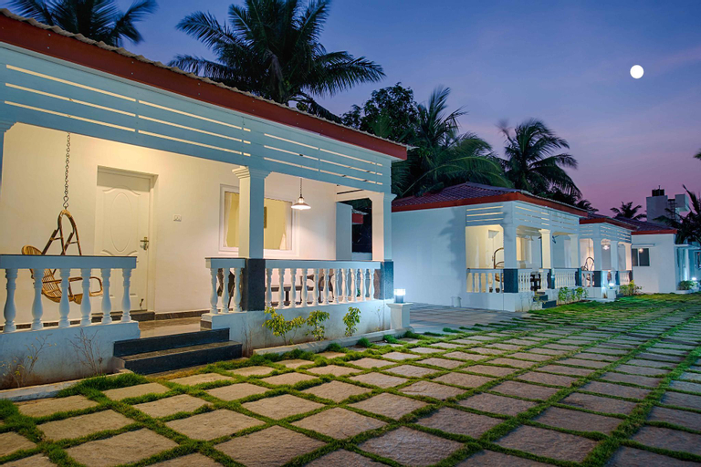 Exterior & Views 1, VARUNA INN BANQUETS & RESORT, Kancheepuram