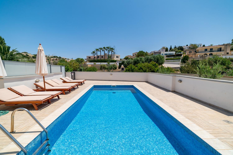 Others 5, Baldacchino Holiday Villas
