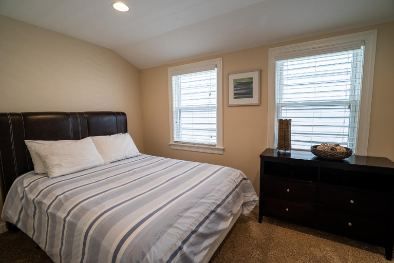 Bedroom 10